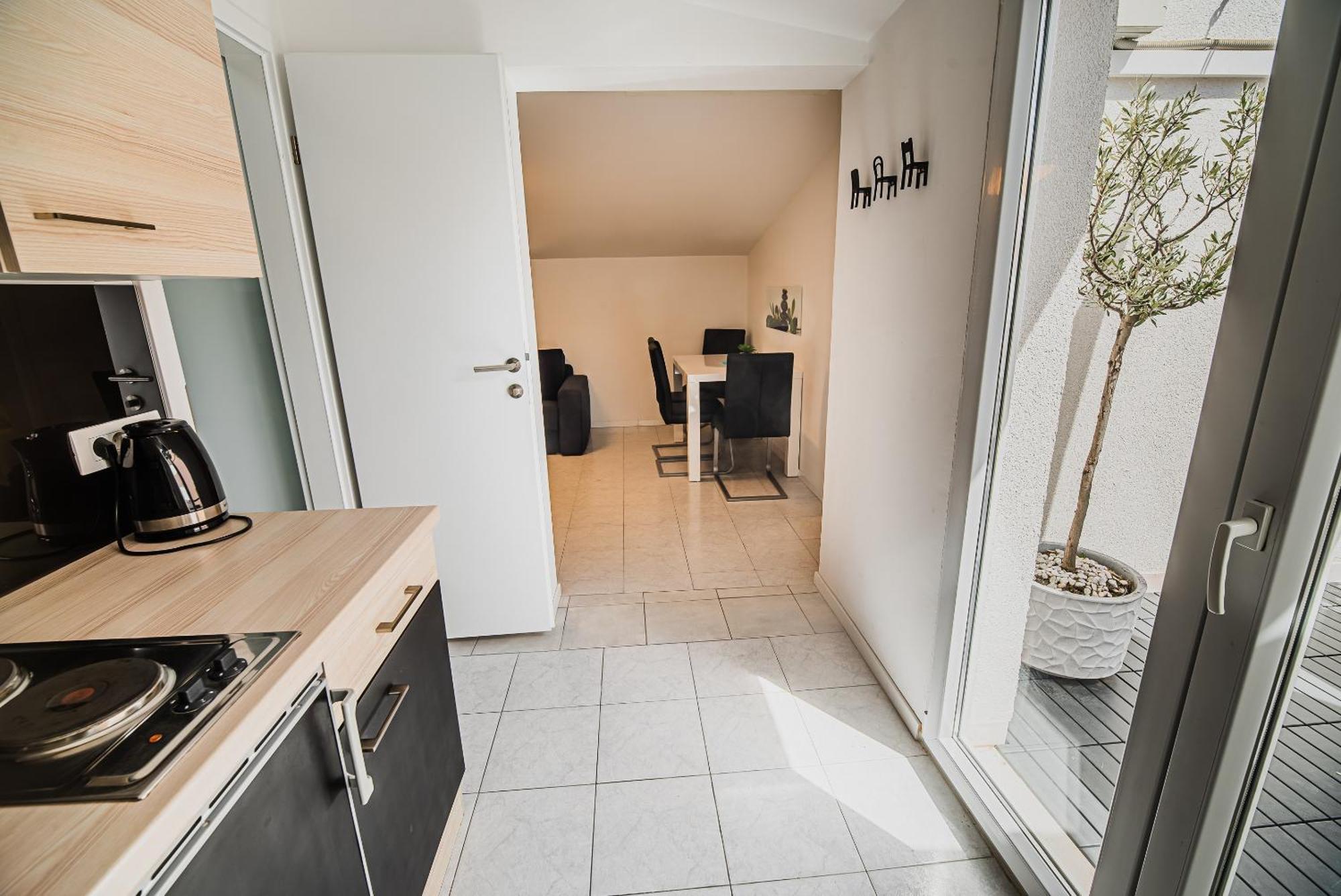 Downtown Park Apartments With Balcony Vodice Værelse billede