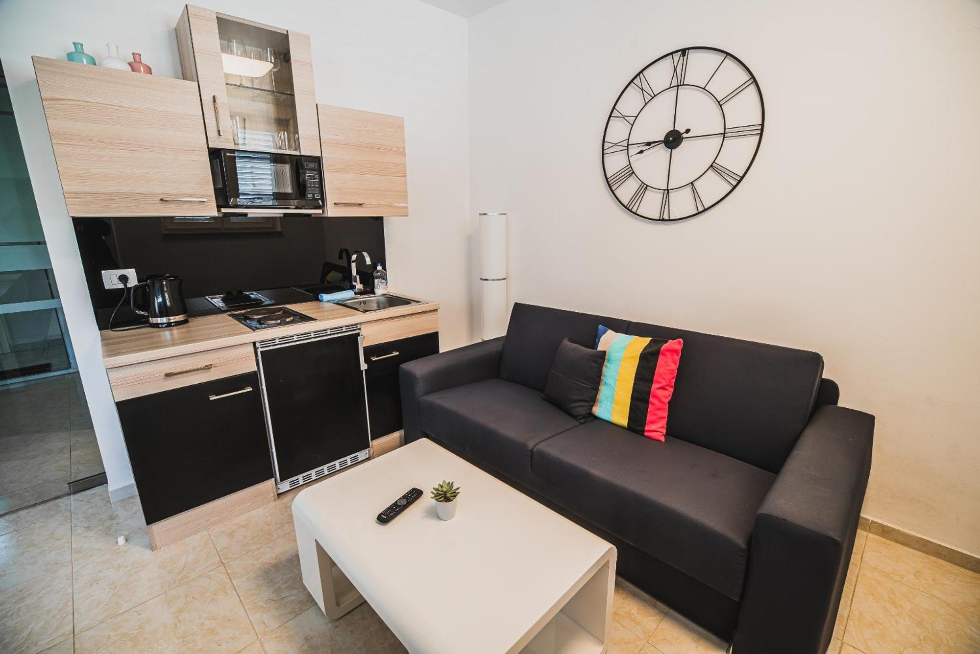 Downtown Park Apartments With Balcony Vodice Værelse billede