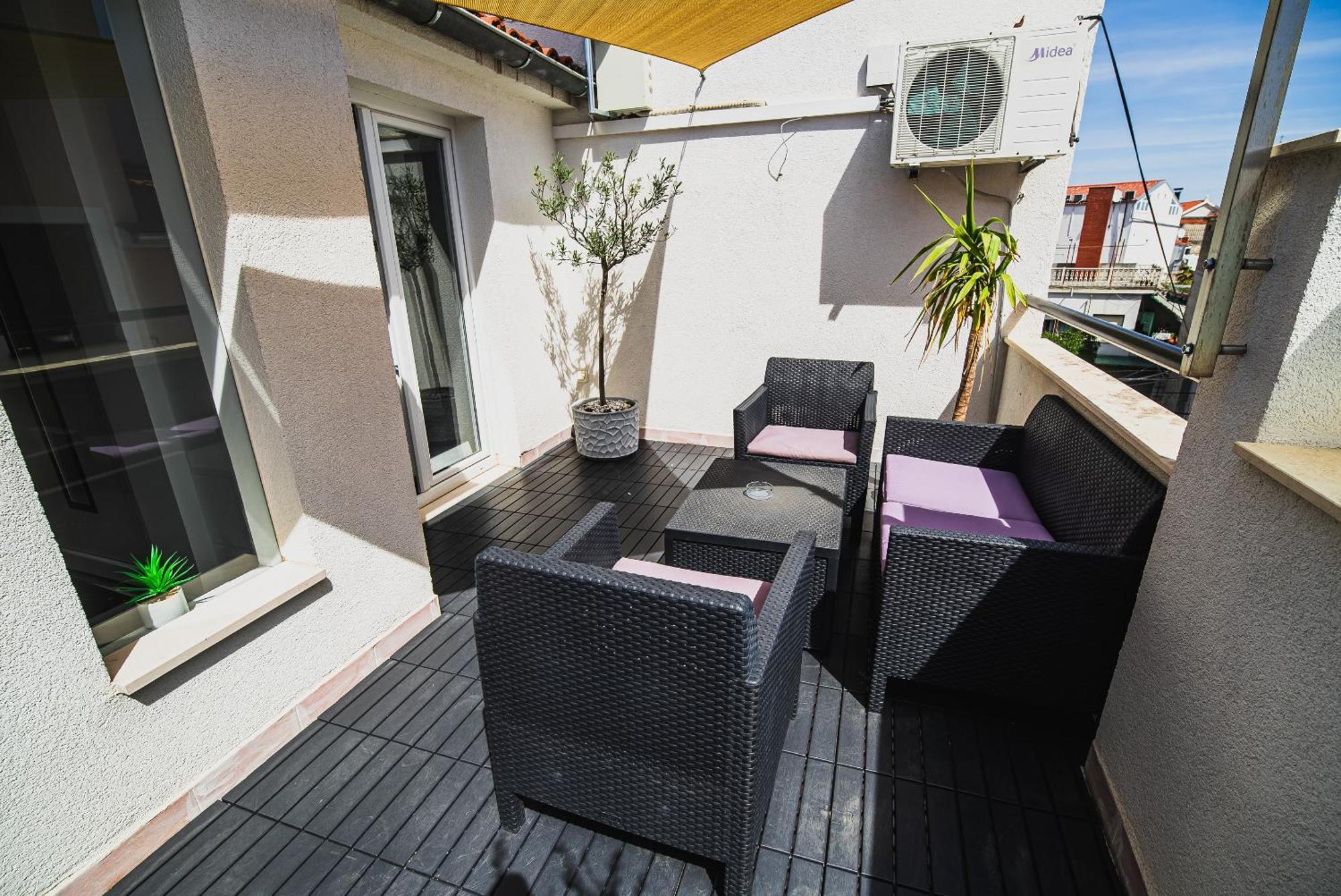 Downtown Park Apartments With Balcony Vodice Værelse billede