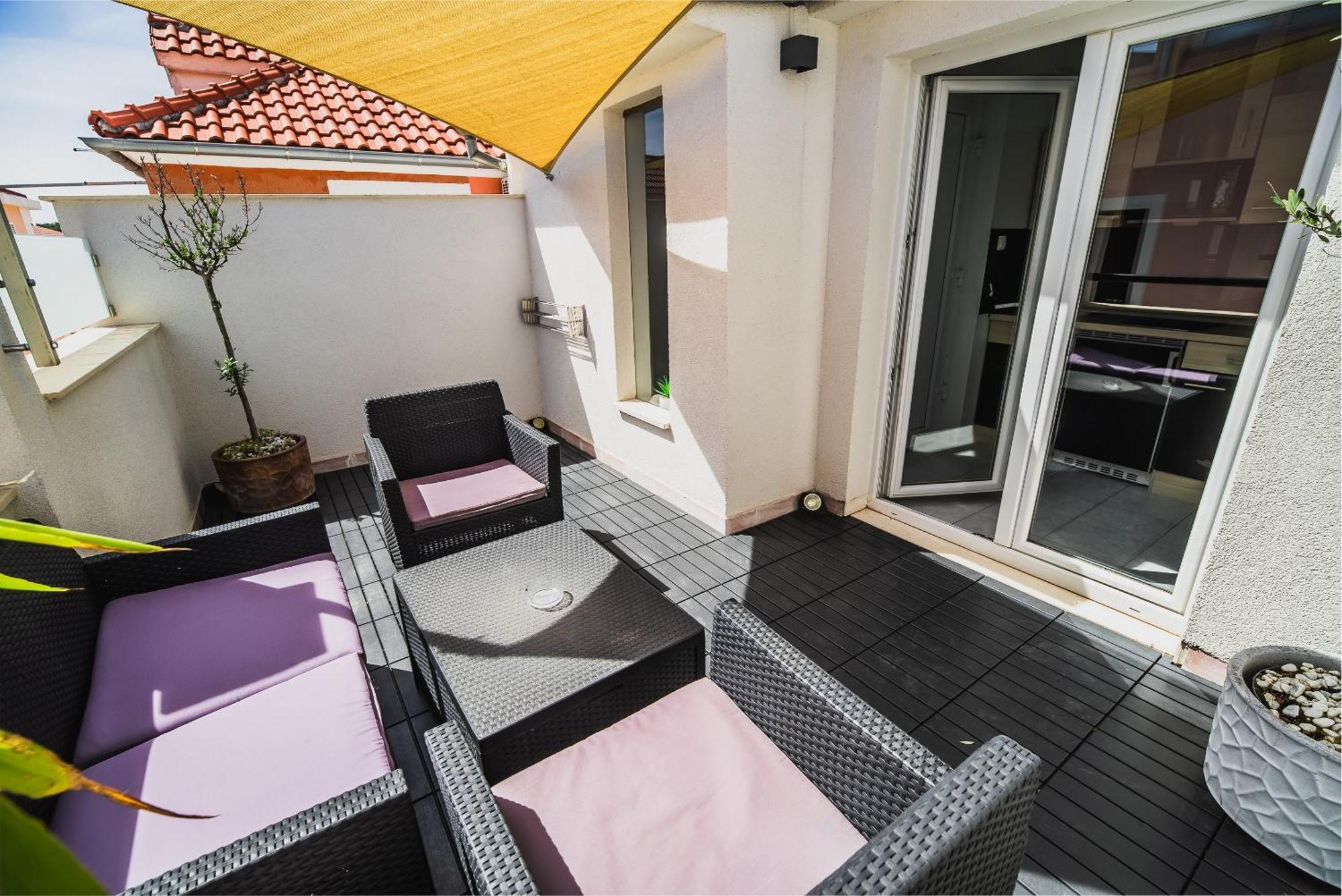 Downtown Park Apartments With Balcony Vodice Værelse billede