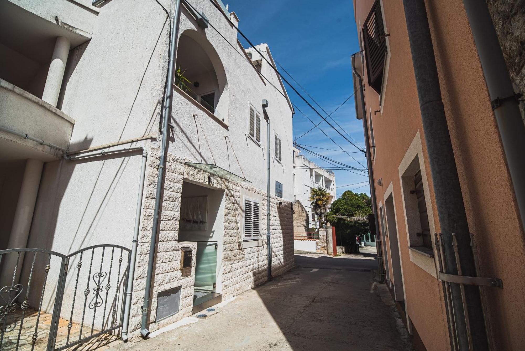 Downtown Park Apartments With Balcony Vodice Værelse billede